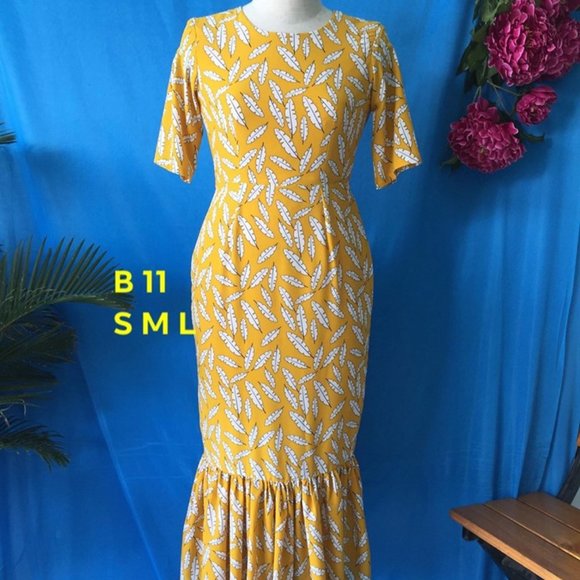 Dresses - Picture 1 of 1